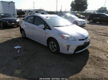  Salvage Toyota Prius