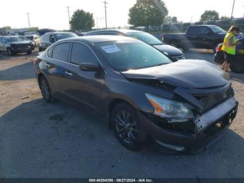  Salvage Nissan Altima