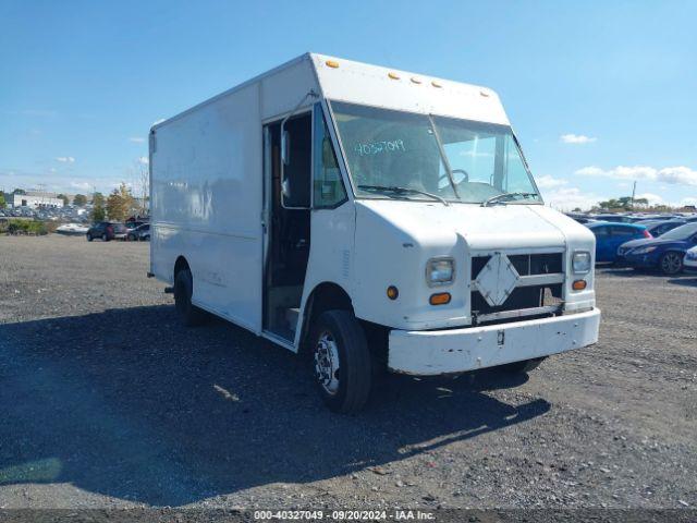  Salvage Freightliner Chassis