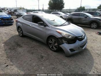  Salvage Hyundai ELANTRA