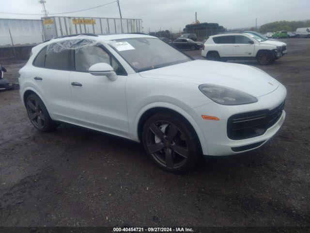  Salvage Porsche Cayenne