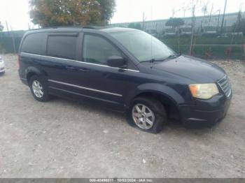  Salvage Chrysler Town & Country