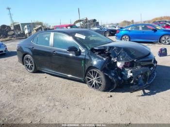  Salvage Toyota Camry