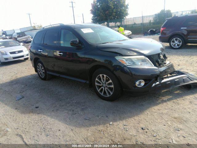  Salvage Nissan Pathfinder