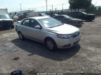  Salvage Kia Forte