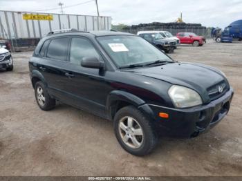  Salvage Hyundai TUCSON