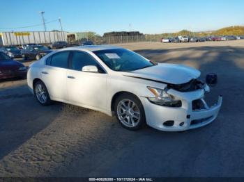  Salvage Nissan Maxima