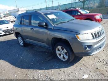  Salvage Jeep Compass