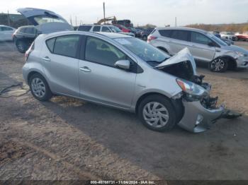  Salvage Toyota Prius c