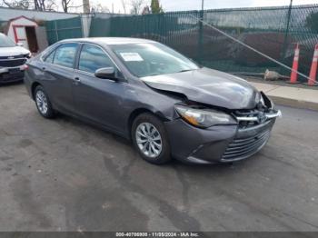  Salvage Toyota Camry