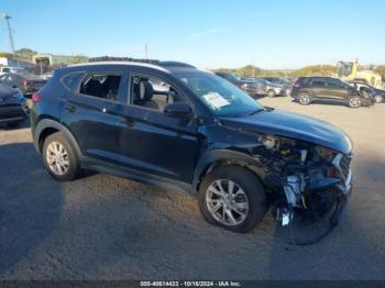  Salvage Hyundai TUCSON