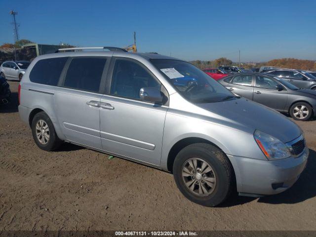  Salvage Kia Sedona