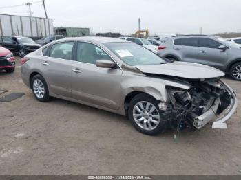  Salvage Nissan Altima