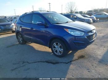  Salvage Hyundai TUCSON