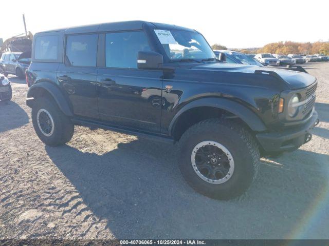  Salvage Ford Bronco