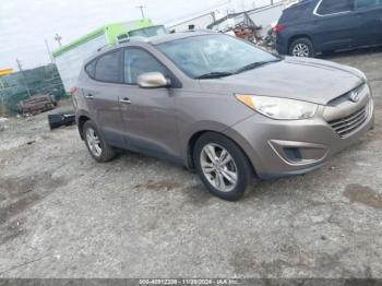  Salvage Hyundai TUCSON