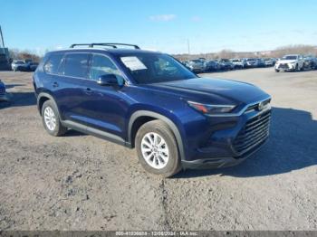  Salvage Toyota Grand Highlander