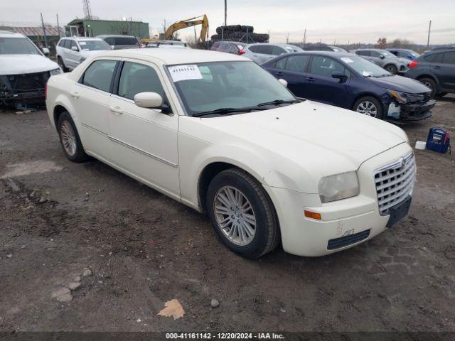  Salvage Chrysler 300