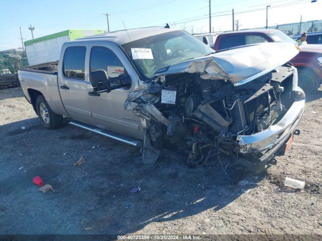  Salvage Chevrolet Silverado 2500