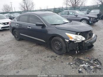  Salvage Nissan Altima