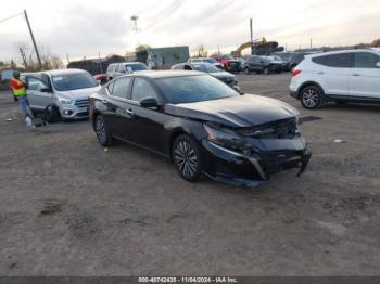  Salvage Nissan Altima