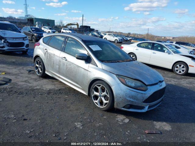  Salvage Ford Focus St