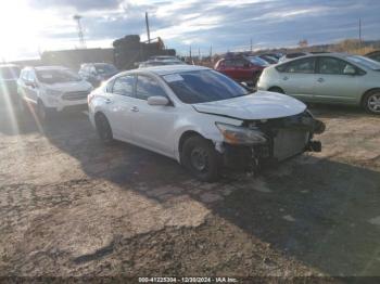  Salvage Nissan Altima