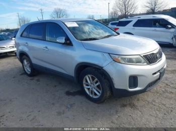  Salvage Kia Sorento