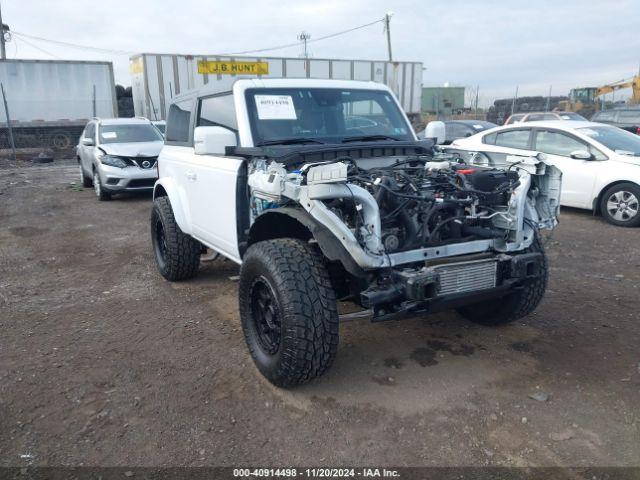  Salvage Ford Bronco