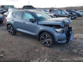  Salvage Volvo XC40