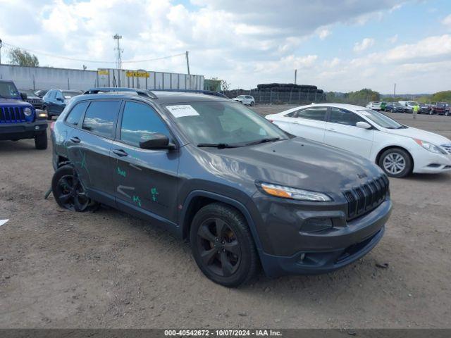  Salvage Jeep Cherokee