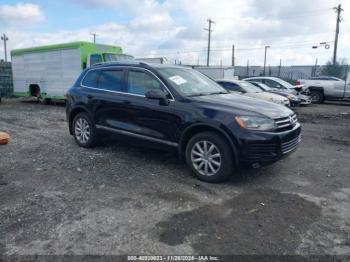  Salvage Volkswagen Touareg