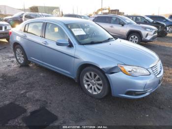  Salvage Chrysler 200