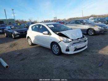  Salvage Toyota Prius c