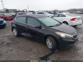  Salvage Kia Forte