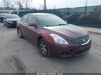  Salvage Nissan Altima