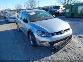  Salvage Volkswagen Golf