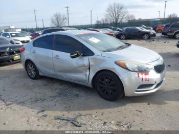  Salvage Kia Forte