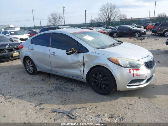  Salvage Kia Forte