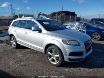  Salvage Audi Q7