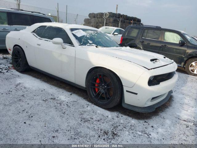  Salvage Dodge Challenger