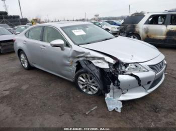  Salvage Lexus Es