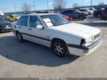  Salvage Volvo 850