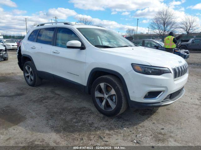  Salvage Jeep Cherokee