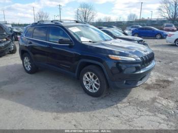  Salvage Jeep Cherokee