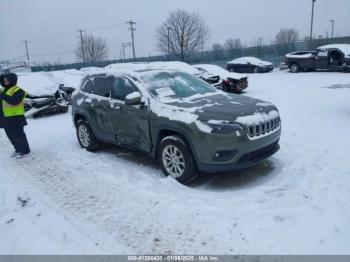  Salvage Jeep Cherokee