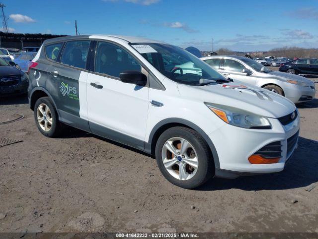  Salvage Ford Escape