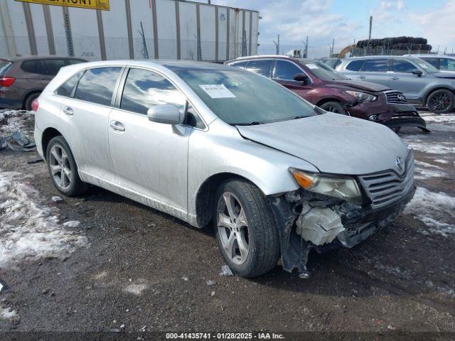  Salvage Toyota Venza