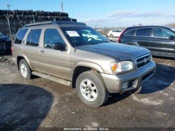  Salvage Nissan Pathfinder