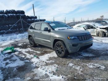  Salvage Jeep Grand Cherokee